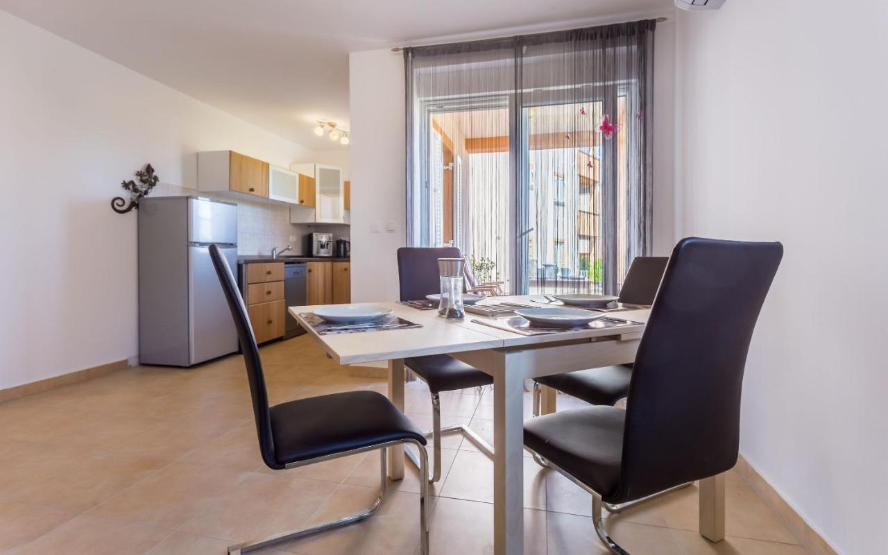 Apartment Mia & Lea Климно Экстерьер фото
