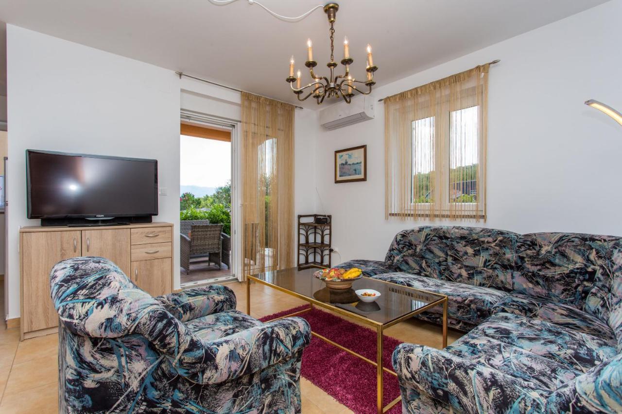 Apartment Mia & Lea Климно Экстерьер фото